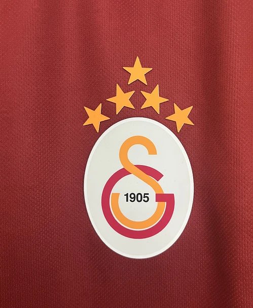 DTransferencias's tweet photo. 🚨🚨 Galatasaray apresenta uma proposta de 20 MILHÕES DE EUROS ao FC Porto por Diogo Costa, avança @Plettigoal.