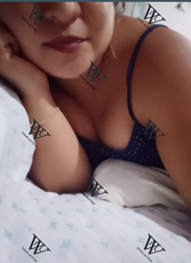 Yaaa acostadita, lista para dormir pero creo necesito un relajante 🍆🍆🍆🥵
 Por qué me siento algo caliente ♨️♨️♨️ ufff yo diría mucho.
Quien dice yooo, manden una buena propuesta 😈😈😈