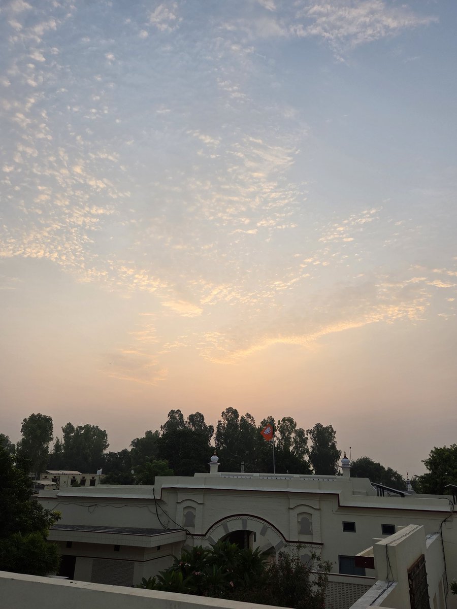 Sandeep Jakhar (ਜਾਖੜ/जाखड़) (@sandeepjakharpb) on Twitter photo We have had our fill of the rain (for the time being). Clouds on the way back home, until we meet again. Panjkosi. We have had our fill of the rain (for the time being). Clouds on the way back home, until we meet again. Panjkosi.