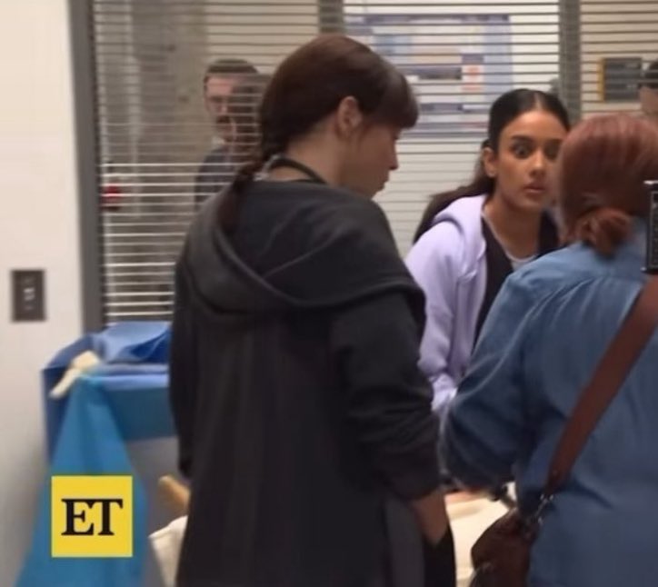 Shabana stuns in a middle parted mid-height pony for season 2! No braids :( our girl is all grown up!