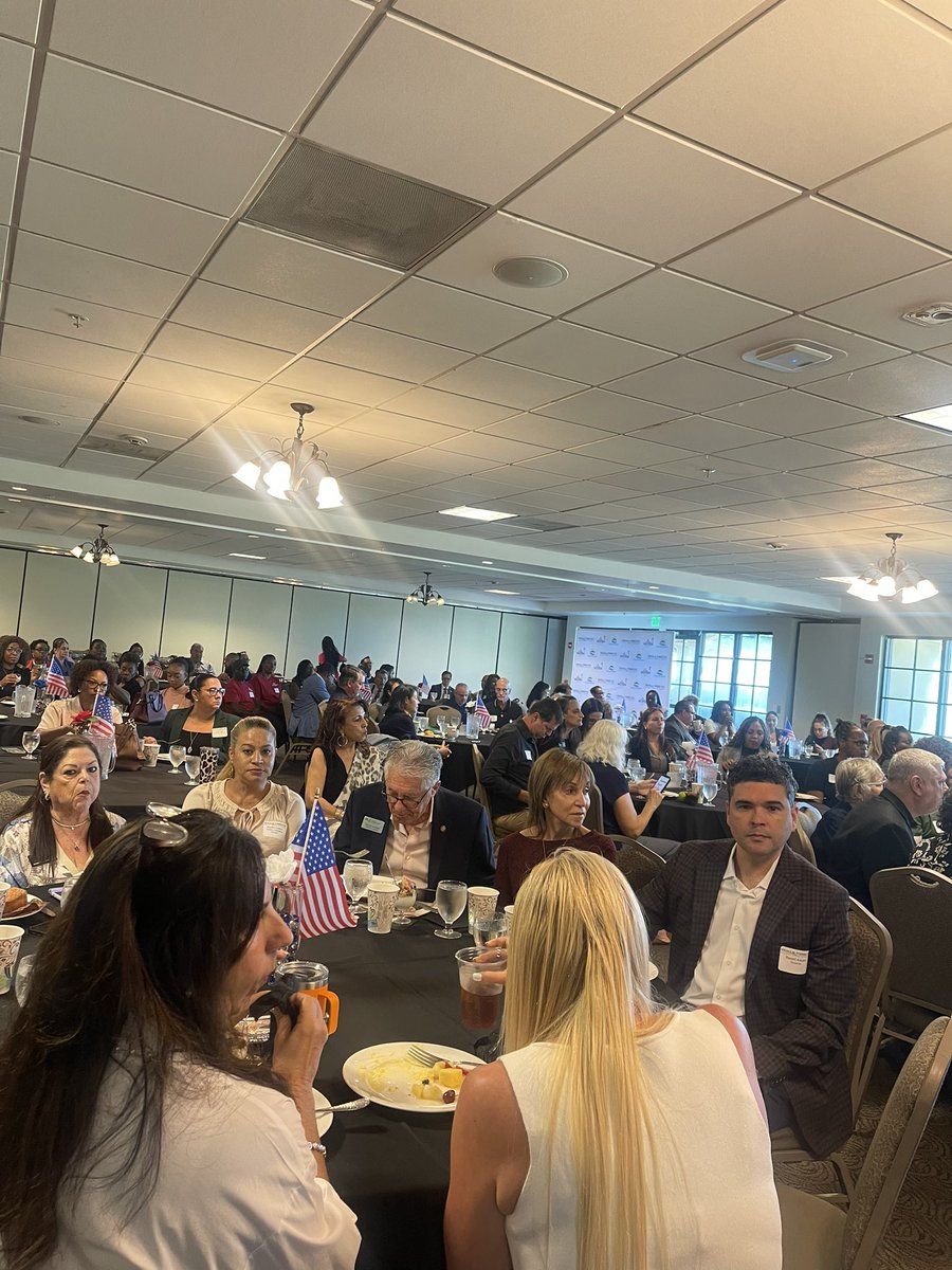 The Miramar/Pembroke Pines Chamber of Commerce held their annual Legislative Eggs and Issues breakfast. Businesses owners were able to get updates from municipal, county and state representatives all at one location. Kudos to the Chamber for all they do for our business community
