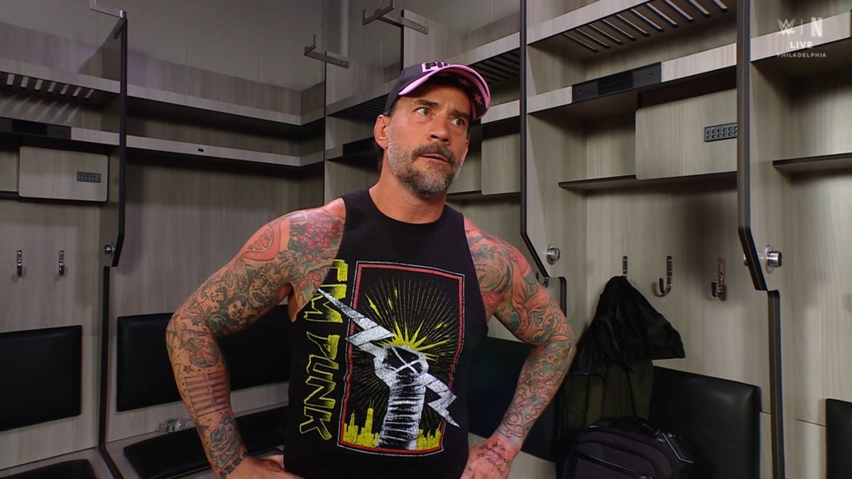 People here not listening to CM Punk! He's been there before! #WWERaw