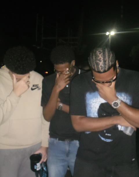 thiagozn1__'s tweet photo. big 3 https://t.co/JMOG8Se2UG