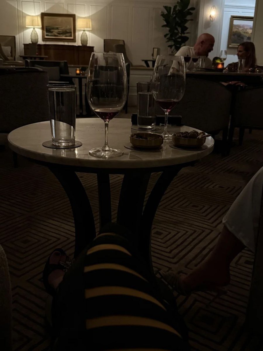 JJOPP_'s tweet photo. Sisters say every glass of wine has a story https://t.co/UZVjj40g8h