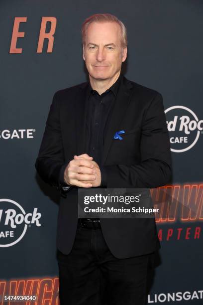 coolneatstuff's tweet image. Does anyone else think Bob Odenkirk and Jamie Lee Curtis look alike