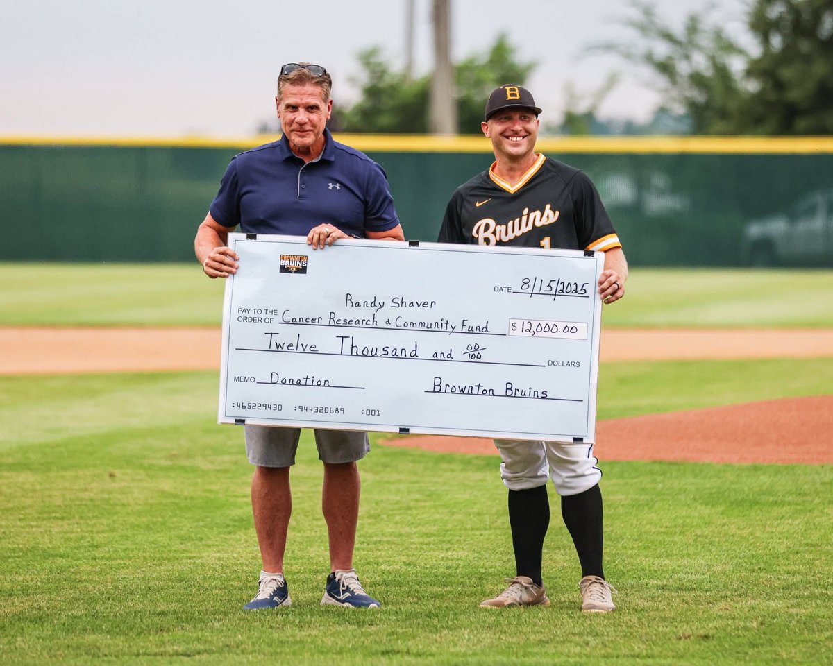 This past weekend, we presented Randy Shaver with a check from our Knocking out Cancer event! Totaling  $12,000 that will be donated to Randy’s  Cancer Research Fund. We would  like to thank all the business sponsors and all the volunteers who helped make this event a success!