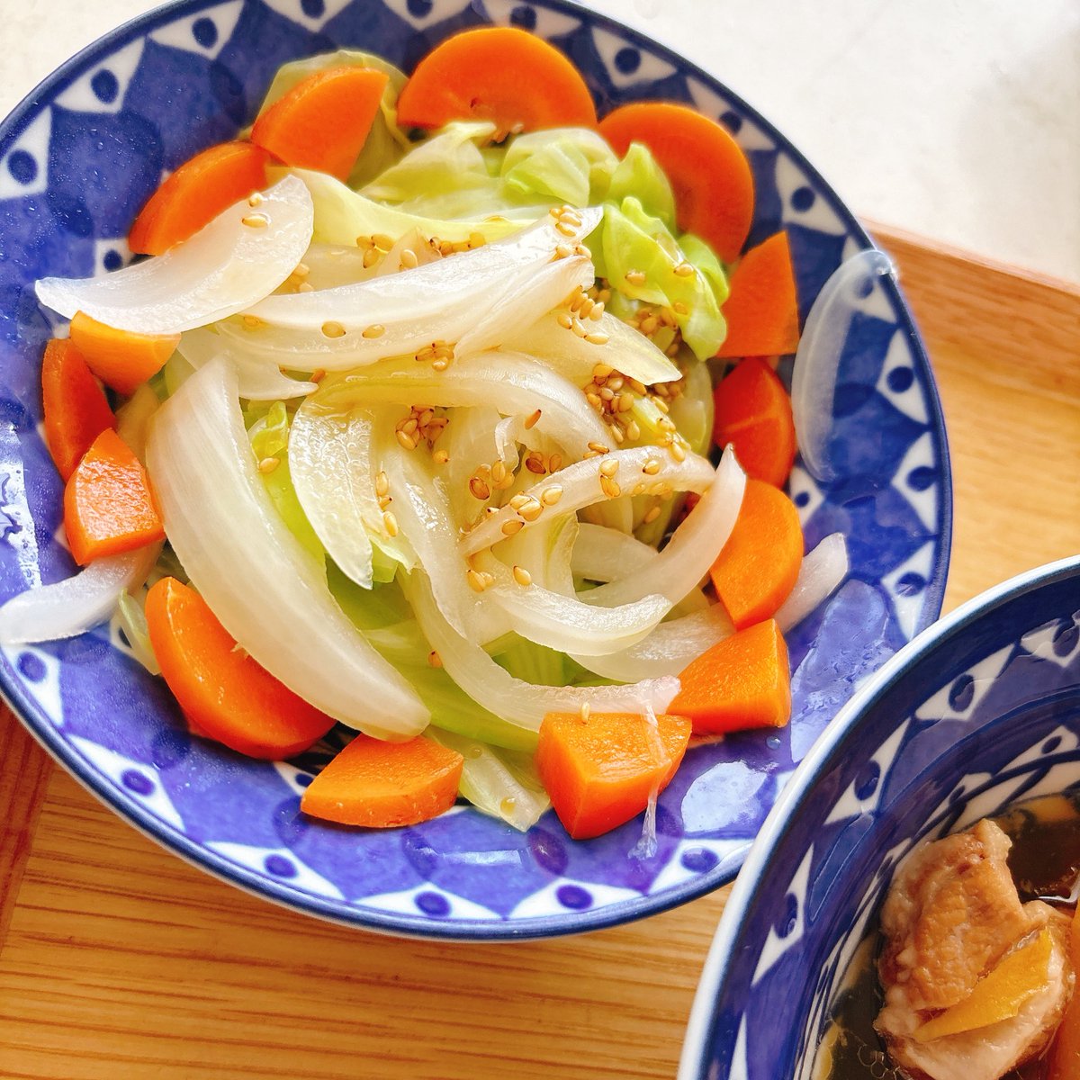 kuma_meshi_'s tweet photo. おでこちゃんが教えてくれた白菜と豚バラ
娘と作ったとんかつと娘が作った湯で野菜サラダ🫶

#おうちごはん #おうちご飯 #とんかつ
#娘ご飯 https://t.co/tCrrvXz1Iu