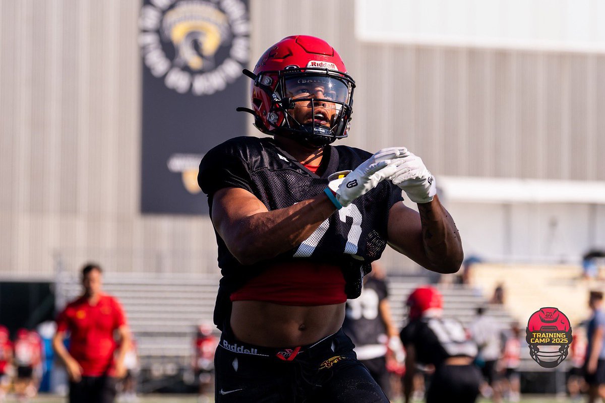 GryphonFootball (@gryphonfb) on Twitter photo Scrimmage views from Waterloo! Big thanks to <a href="/WlooFTB/">Waterloo Warriors Football</a>, it's players and staff for being such great host's this past weekend ❌🏈 #LeaveYourMark Scrimmage views from Waterloo! Big thanks to <a href="/WlooFTB/">Waterloo Warriors Football</a>, it's players and staff for being such great host's this past weekend ❌🏈 #LeaveYourMark