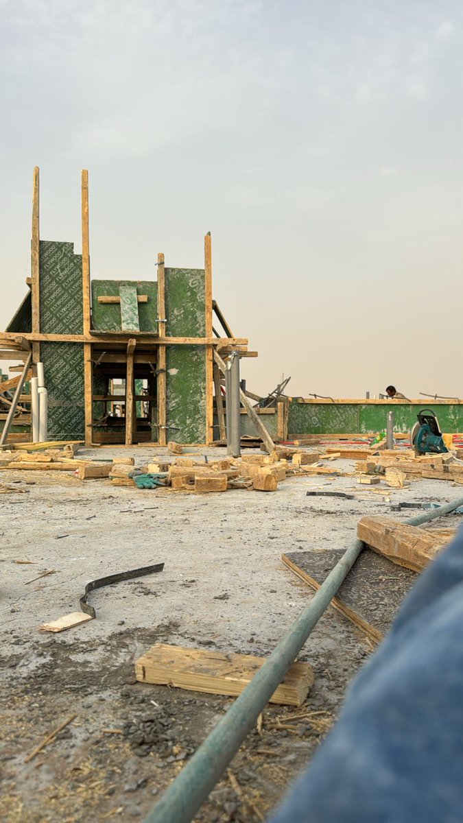 سلام عليكم مقاول ملاحق ترميم ارتدادات اسوار فلل تعديل على السطح ازاله جدران مجالس خارجيه مستودعات مساجد اسقف ارتدادات تنفيذ جميع العمل في السعر المناسب اتصل على هذا الرقم 0552256413
مؤسسه ركن الجنادريه