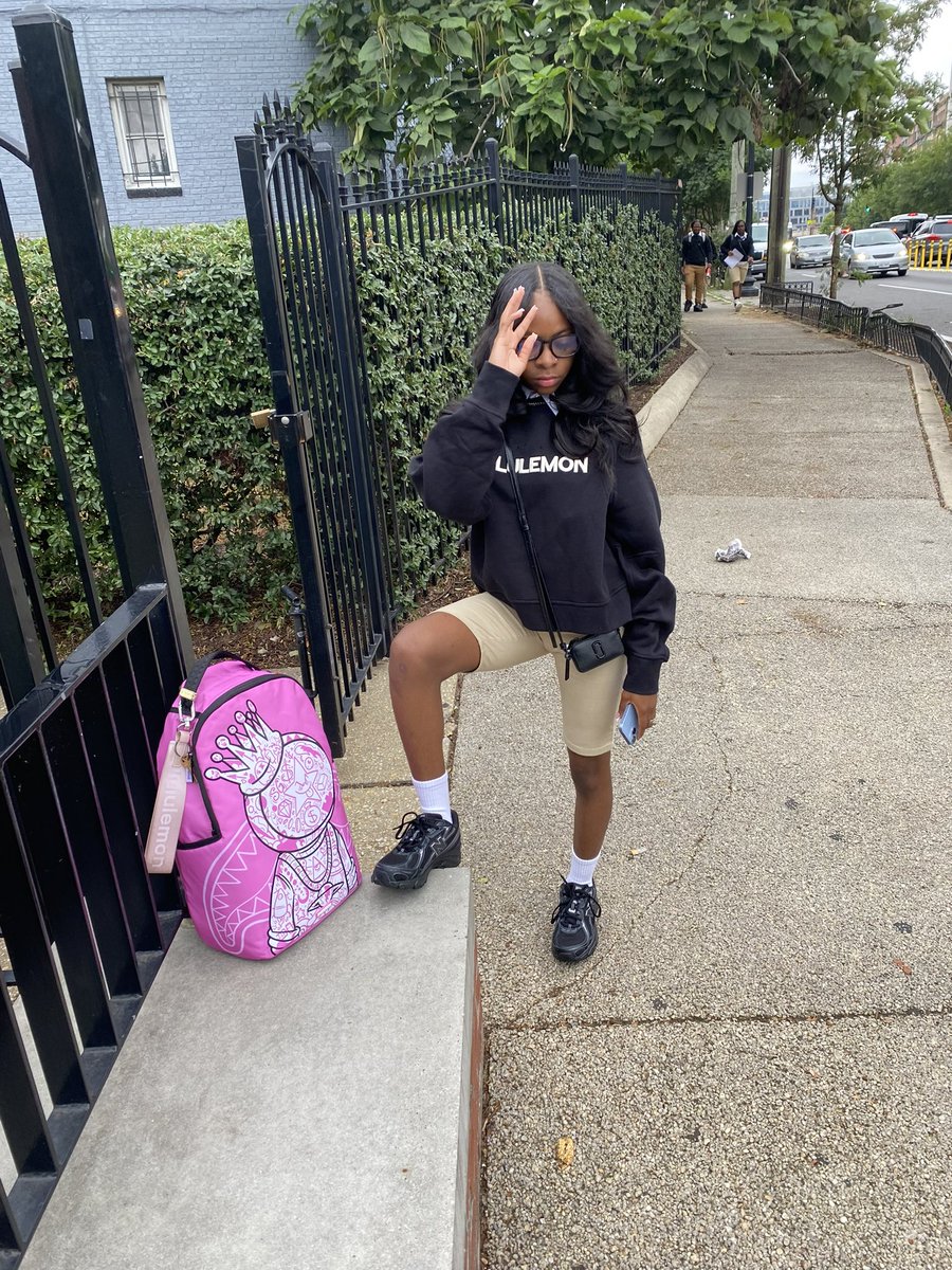 amoninevaeh_'s tweet image. #LastFirstDay😮‍💨