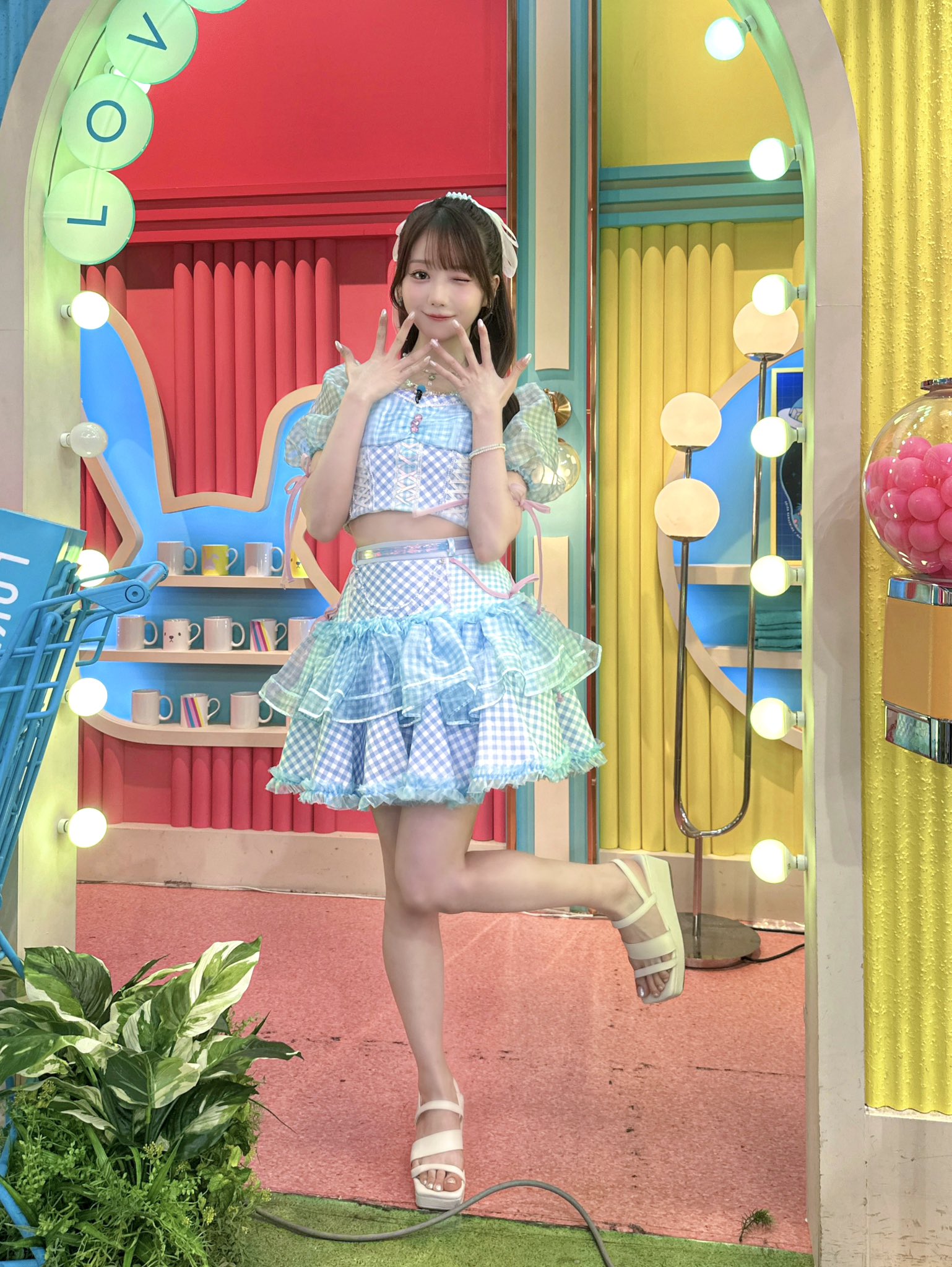 大谷映美里　ラッフル直筆アクリルパネル LOVE(イコラブ) 大谷映美里 サイン入りアクパネ raffle ラッフル