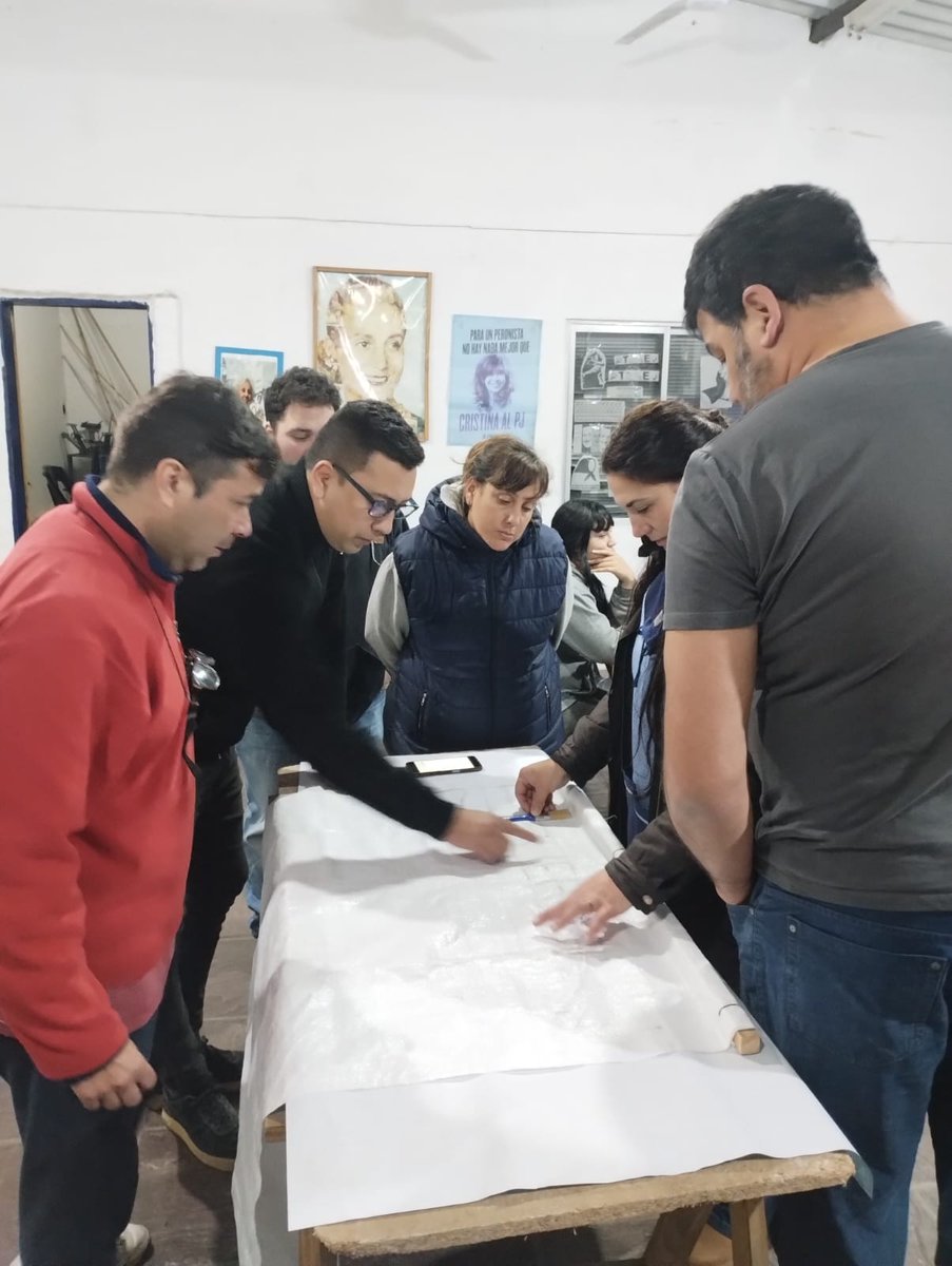 g_carlitos's tweet photo. Nunca vamos a resignar la idea de la construcción colectiva, la participación política y la esperanza de que una Argentina Justa, Libre y Soberana es posible. 🇦🇷✌️ https://t.co/scVstiNCzz