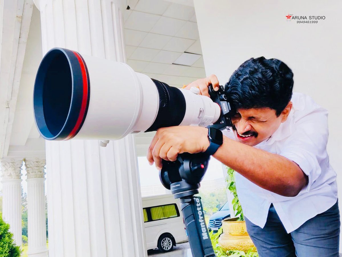 SantoshKumarBRS's tweet photo. Happy World Photography Day! Capturing the wings in motion and nature’s whispers.  Every shot is a story; here are a few from my journeys.🦜🐦 🌌 📷

#WorldPhotographyDay #BirdWatchingJoy #NaturePhotography https://t.co/XnpTvBpbqD
