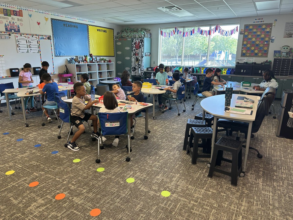 Mrs. Bennett (@bennadventures) on Twitter photo ✨Our class is off to a great start! We’ve been learning expectations and working together to build a strong classroom community. It’s amazing to see our students supporting one another and creating a space where everyone can learn and grow! 💚📚 <a href="/MooneyhamElem/">Mooneyham Elementary</a> ✨Our class is off to a great start! We’ve been learning expectations and working together to build a strong classroom community. It’s amazing to see our students supporting one another and creating a space where everyone can learn and grow! 💚📚 <a href="/MooneyhamElem/">Mooneyham Elementary</a>