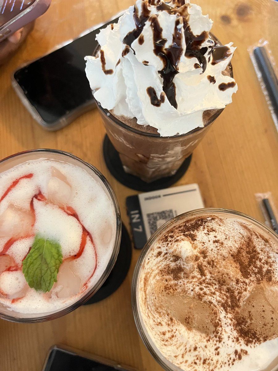 cinamoon (@jwuniee) on Twitter photo 