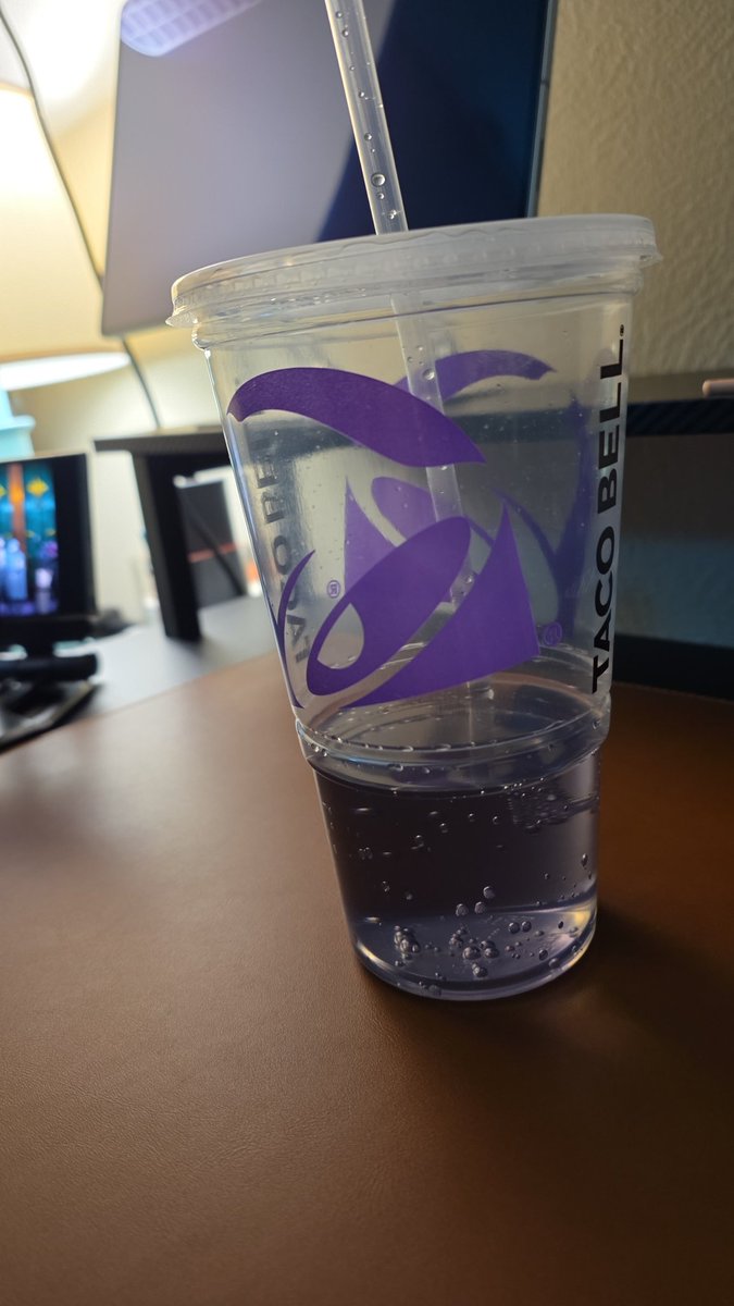 THIS IS G00000D! MOUNTAIN DEW BAJA BLAST MIDNIGHT (only at Taco Bell)