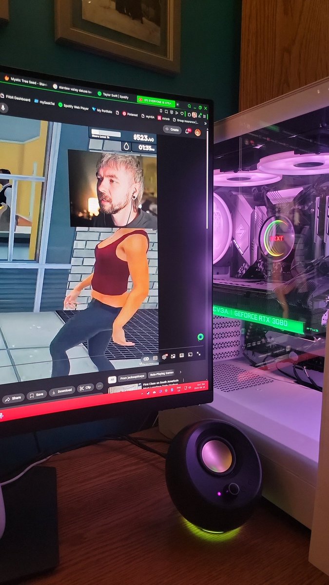 twentytwoowls's tweet photo. @Jacksepticeye I almost peed my pants laughing when I hit pause tonight 🤣🤣🤣🤣 https://t.co/x6UkCgmnot