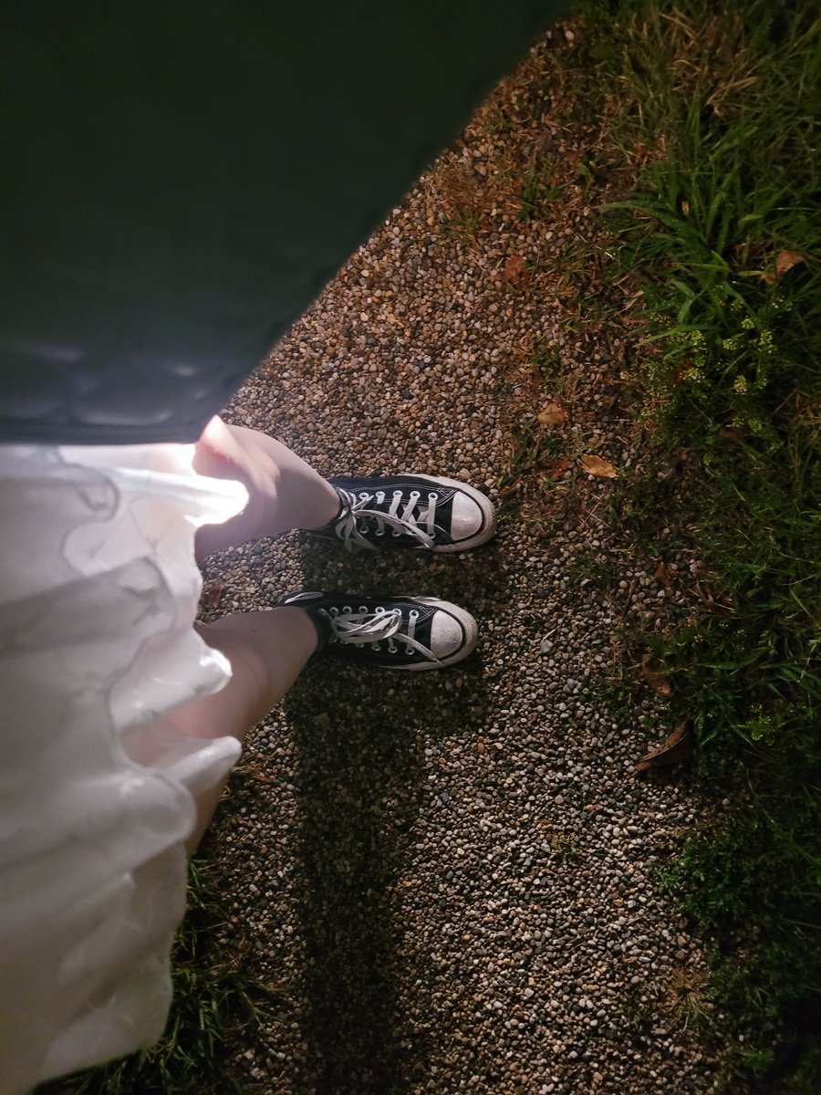 pretty_nixie's tweet photo. Hi wallets https://t.co/H9tBeUIed2