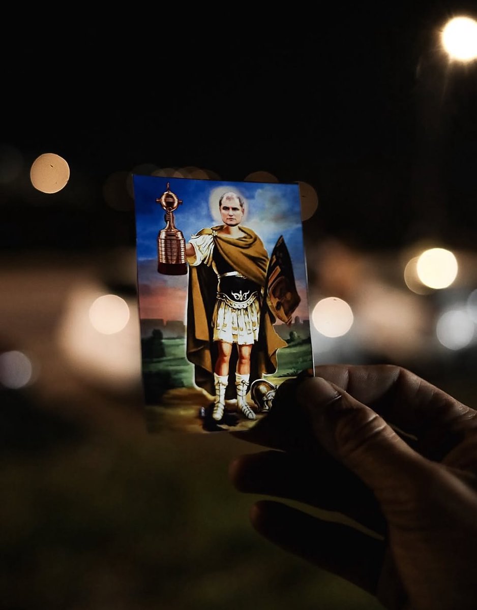 Nikoo1891's tweet image. Creer.