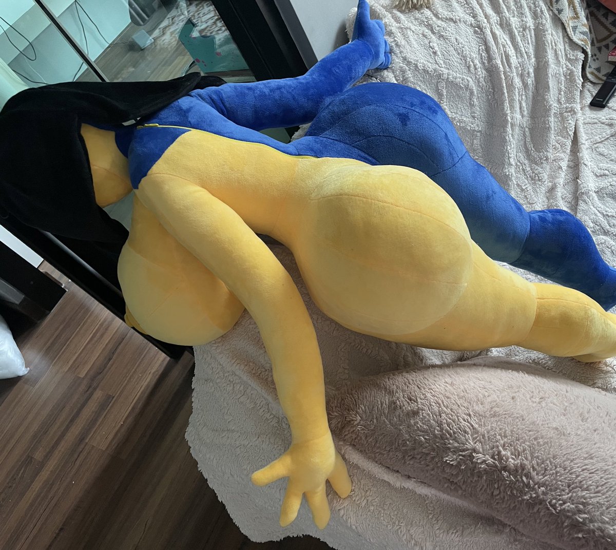 Pussy Plush 🔞 tweet media