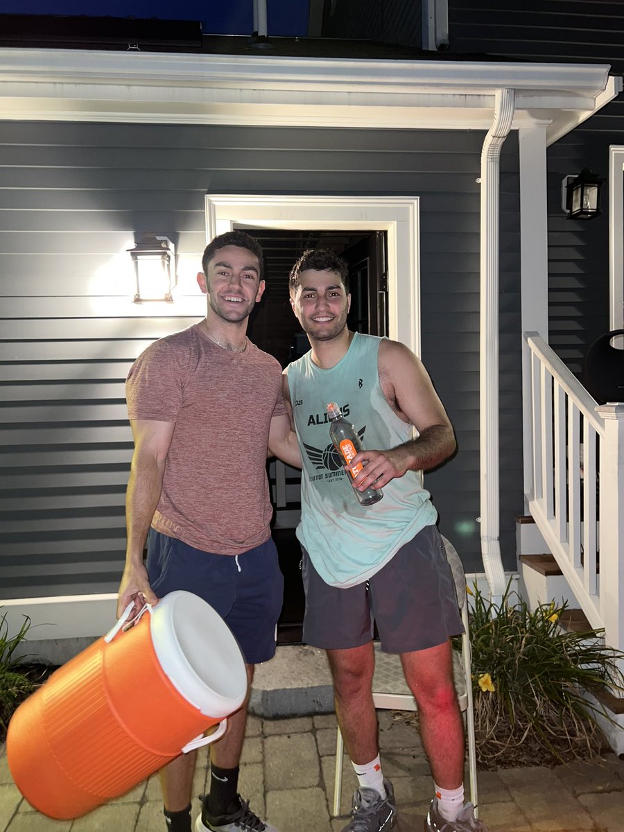 NSLSummerLeague's tweet photo. Legendary. https://t.co/7ULrhMK7ow