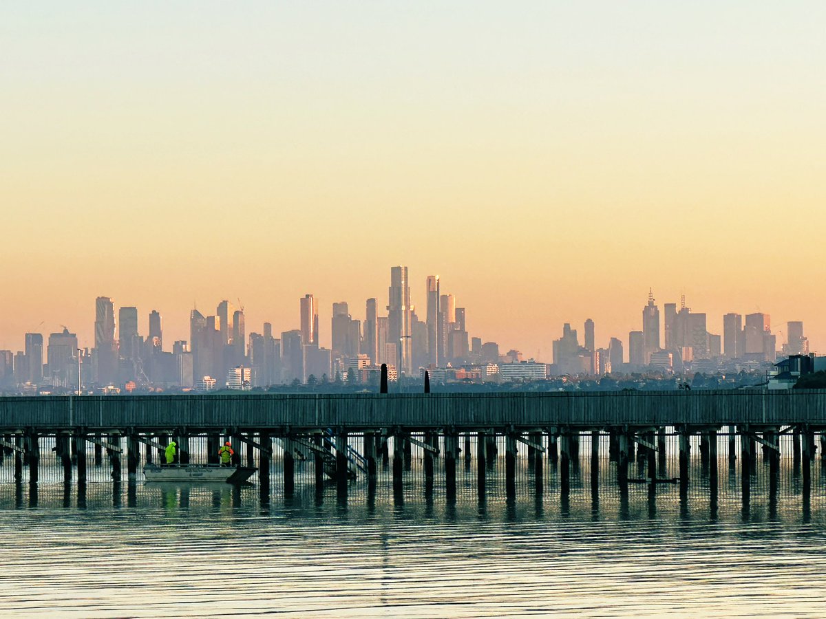 Sunrise #running a great start to the day! #elwood #brighton #melbourne