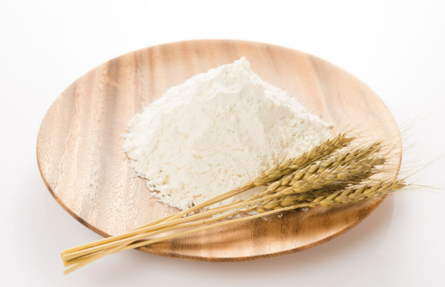 kichen_tec's tweet image. 📢【ブログ更新のお知らせ】📢
「小麦粉の違いでここまで変わる！
業務用製麺機と粉選びの極意」🍜✨
麺の食感や風味は小麦粉で激変！
ラーメン・うどん・そばの製麺に関わる方は必見👀
👇最新ブログはこちら👇
 kitchen-t.co.jp/seimenki/1569/

#製麺機 #自家製麺 #ラーメン #うどん #そば
#小麦粉 #粉選び