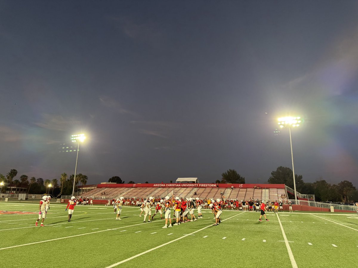 firestormfb's tweet image. First team scrimmage is in the books ✅
Week 2 of fall camp is rolling 🔥🔥