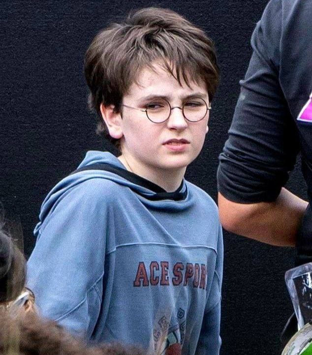 | ๑ хани ๑ | tweet media