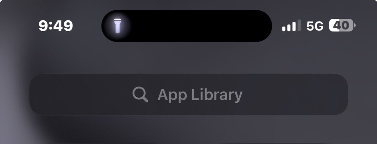 Guys is my iPhone torch on?

I can’t see it well 🌚