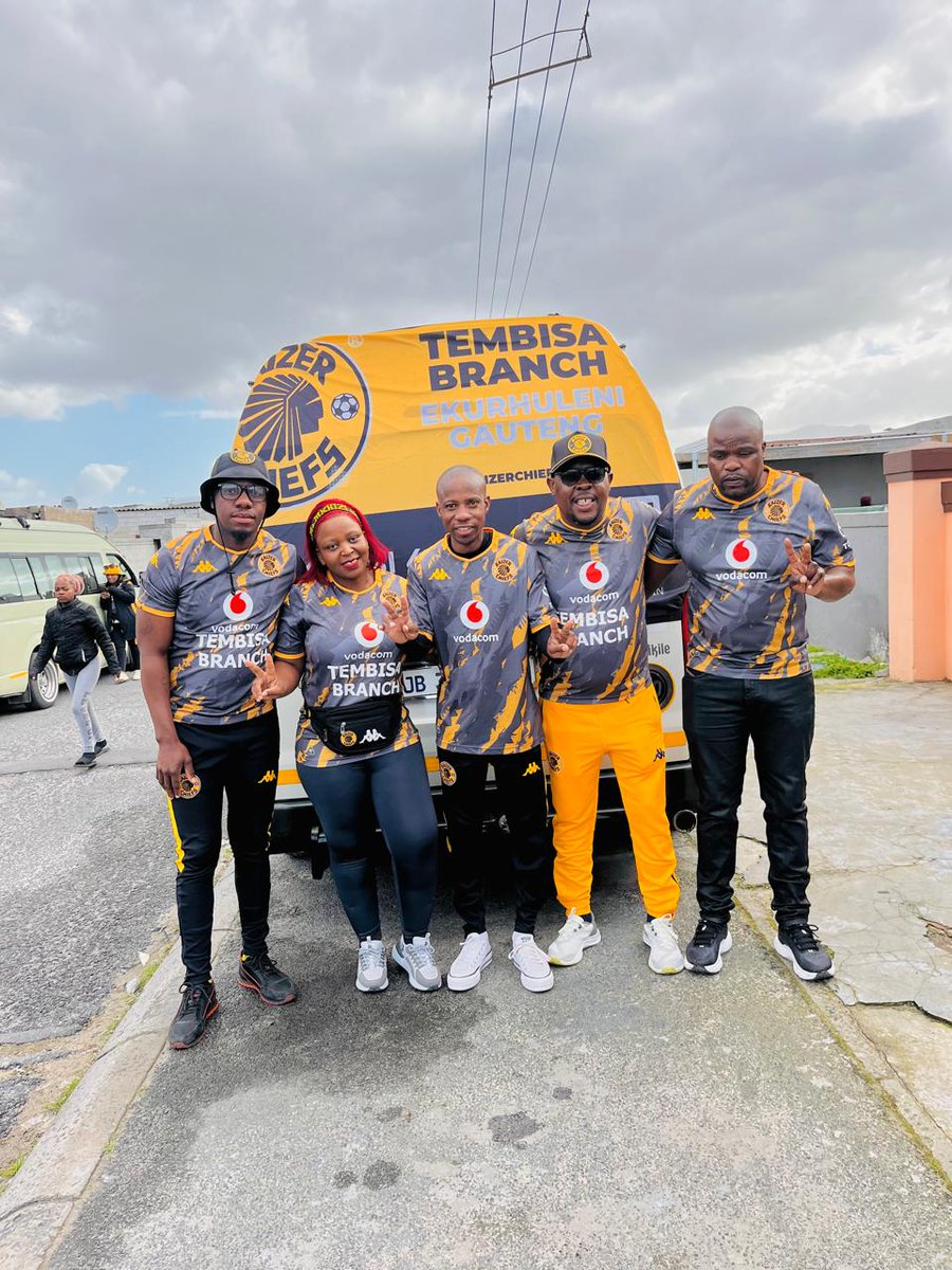 Good morning everyone 

It’s <a href="/KaizerChiefs/">Kaizer Chiefs</a> day ❤️✌🏽
Let's meet at FNB stadium to night Amakhosi Amahle ✌️
<a href="/KaizerChiefs/">Kaizer Chiefs</a>