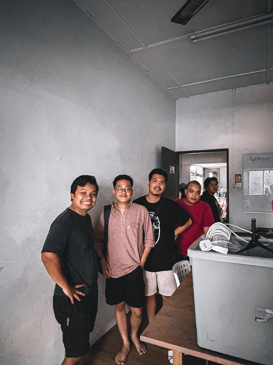 Hari ketiga rakan-rakan Indonesia penuh dengan pertemuan &amp; perbualan yang menghidupkan.

Di Kelab Bangsar Utama (KBU), mereka mendengar bagaimana ruang alternatif ini jadi tapak seni, budaya, dan politik progresif. KBU membuktikan budaya boleh jadi medan melawan hegemoni kuasa.