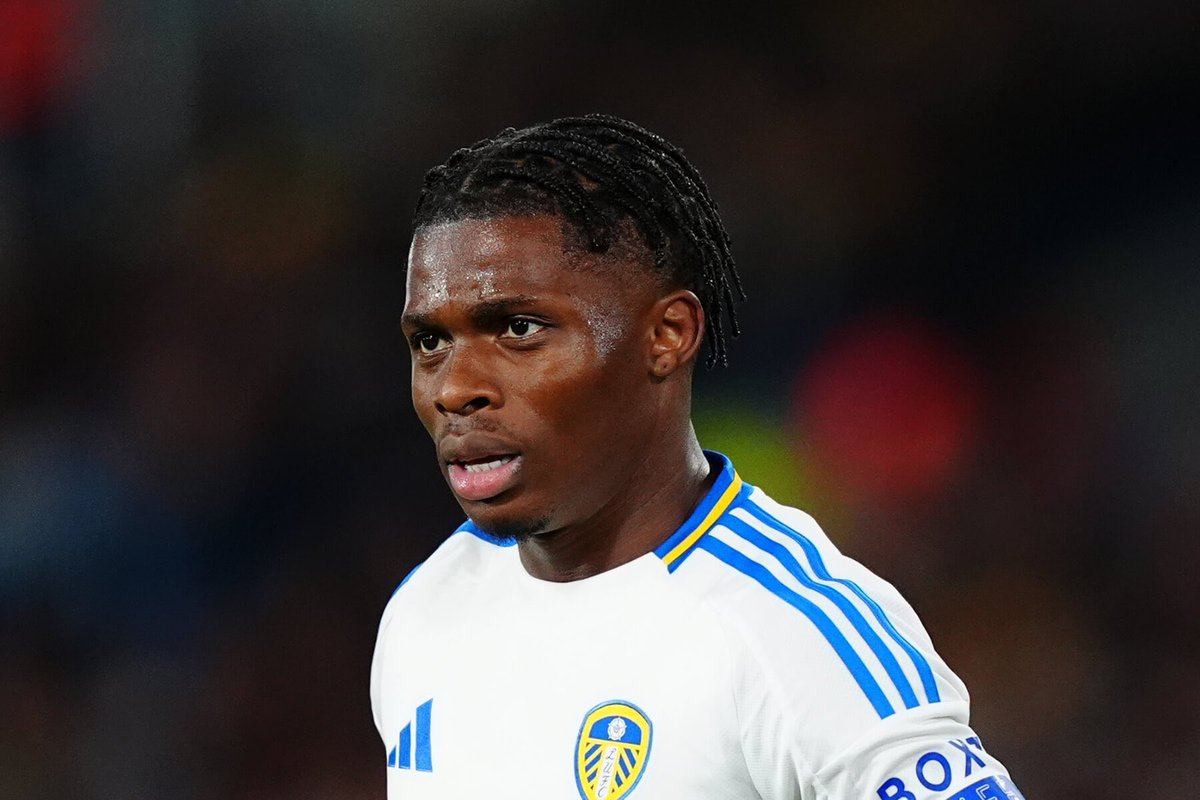 oscarsufc's tweet image. Not getting games? Bring me this man. @Helmy_L2K #twitterblades