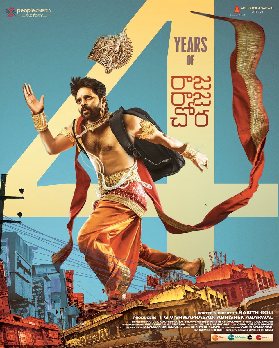Sree Vishnu (@sreevishnuoffl) on Twitter photo 4 years of #RajaRajaChora ✨
A film that will always remain special to me for the laughs, the love, and the way it connected with all of you ❤️
Thanks to my director <a href="/hasithgoli/">Hasith Goli</a> and the entire team, and most importantly, the audience who made Chora’s journey memorable 🙏 4 years of #RajaRajaChora ✨
A film that will always remain special to me for the laughs, the love, and the way it connected with all of you ❤️
Thanks to my director <a href="/hasithgoli/">Hasith Goli</a> and the entire team, and most importantly, the audience who made Chora’s journey memorable 🙏