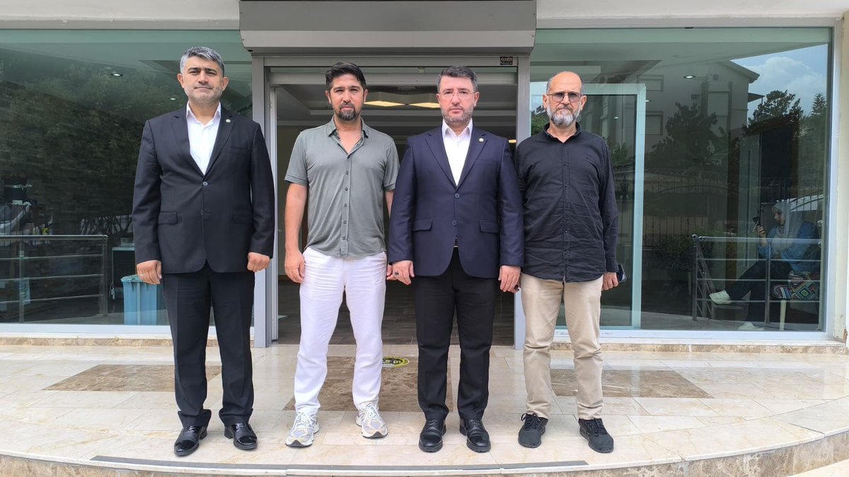 HuseyinAyaydin's tweet photo. Çukurova/ Karslılar

İl Başkanımız Sayın Fethullah Beyazçiçek ile birlikte Yeni Sihirli Eller Rehabilitasyon Merkezi Kurucusu Sayın Burak Kırkali'yi ziyaret ettik
Sektöre ve Gündeme dair hoş bir muhabbet gerçekleştirdik https://t.co/dPKq0uEPSH