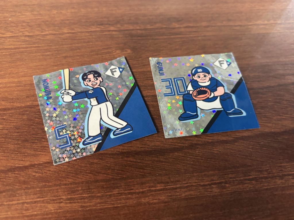 F52_aki's tweet photo. 【交換/買取】ファイターズ 日ハム 超お菓子祭り ステッカー

譲 5野村 30郡司
求 52池田同種＞異種52 or各500円

8/31エスコンor郵送可能 異種は要相談 https://t.co/YUcOP6Jc7w