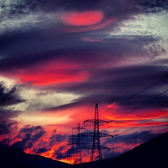 ewangunn's tweet image. It's #worldphotographyday so here's one of my favourites - a photo I took near to #Dalwhinnie #Distillery.