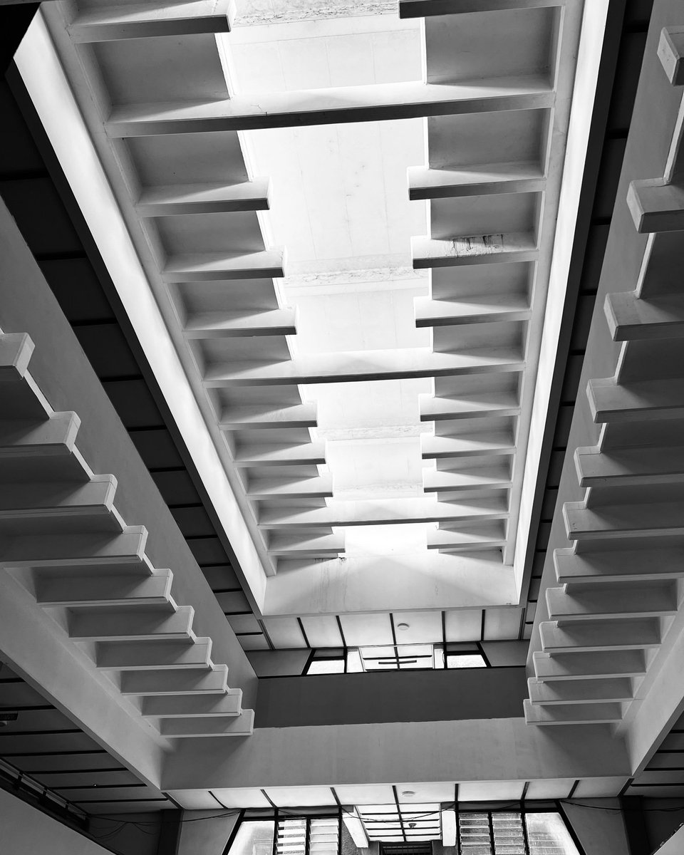 TheGreatestIFE's tweet photo. Faculty of Law, Obafemi Awolowo University (OAU). https://t.co/akxl5FzYxX