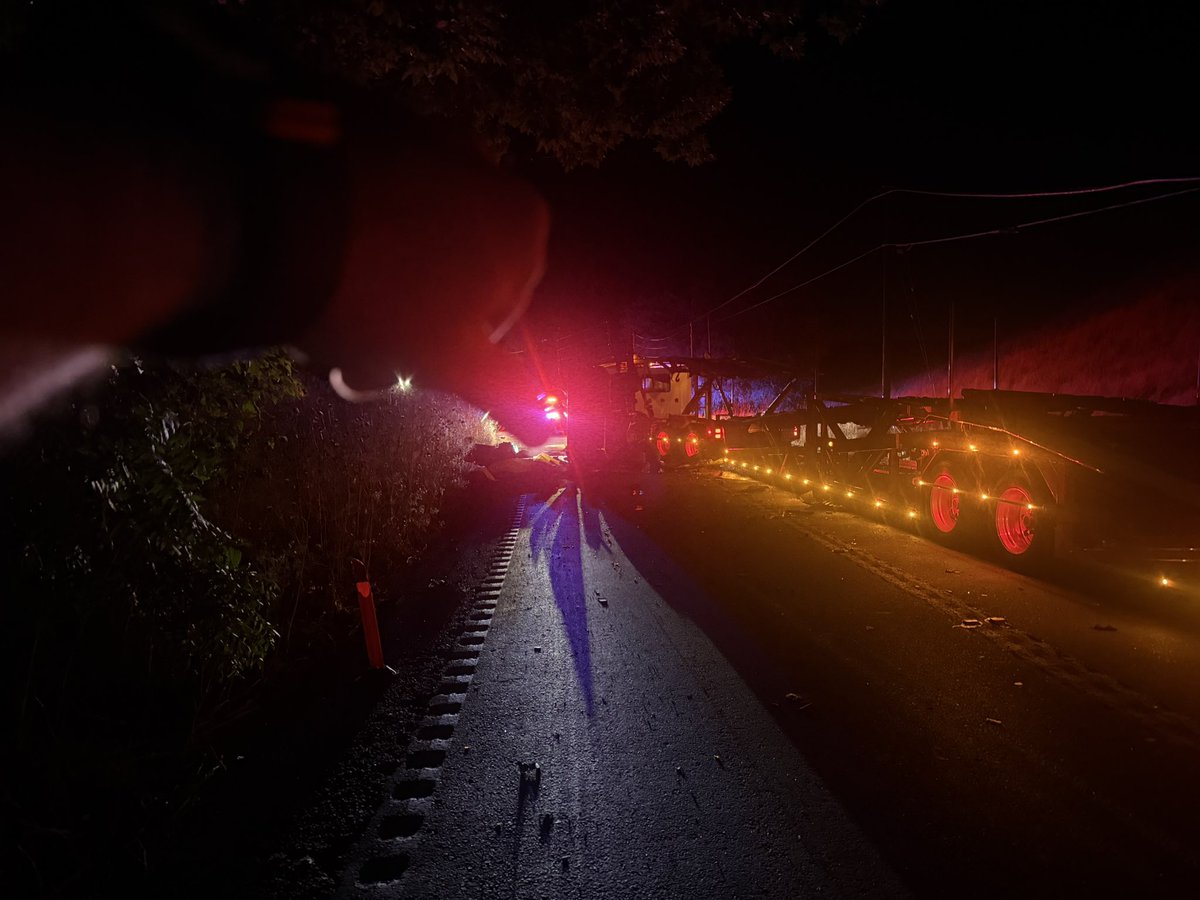 bartabum tweet media