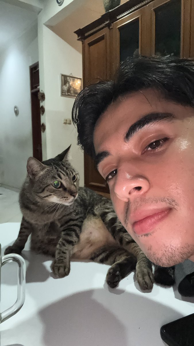 AymanAlatas's tweet photo. Bubu, Pele dan Epeng https://t.co/bd2oUWBzRI