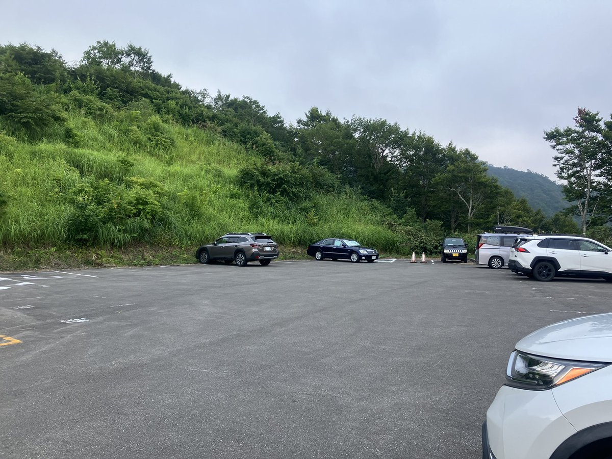 今日は燧ヶ岳登って
平ヶ岳、越後駒ヶ岳の登山口
偵察です。
皆さんスゴすぎる運転🚗 ³₃
登山尊敬します。