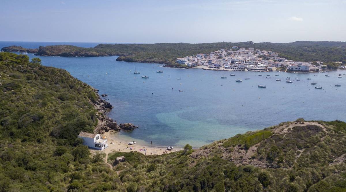 prestigeprops's tweet photo. Location * Location * Location
Waterfront Beach Cottage in Es Grau, Menorca.
A rare opportunity to acquire a traditional two-bedroom fishing cottage directly on the beach of Calan Vidrier, Es Grau.
https://t.co/K0qQq6jxTL
#BeachHouseForSale #WaterfrontHome #FishermansCottage https://t.co/DkFOaH0FqK