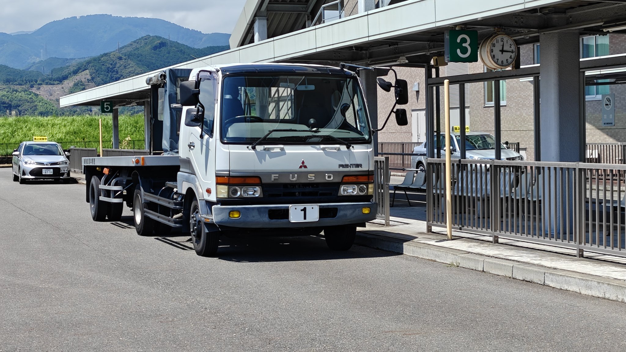 ちか様商談中 都内近郊配送及び、直接受渡し限定　 ヨツバサイクル ヨツバサイクル取扱店 | 子供自転車 軽量で細かいサイズ設定