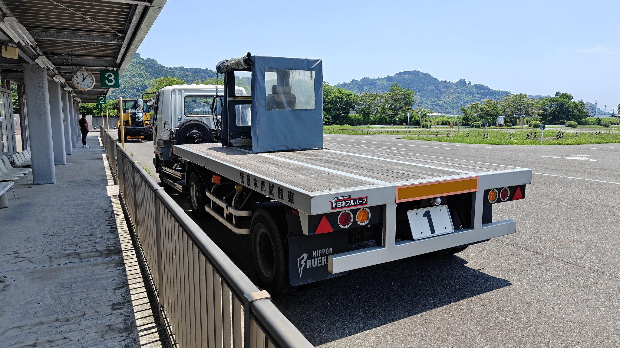 ちか様商談中 都内近郊配送及び、直接受渡し限定　 ヨツバサイクル ヨツバサイクル取扱店 | 子供自転車 軽量で細かいサイズ設定