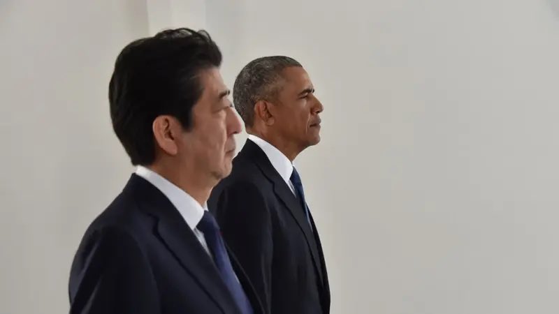 2016年に僕が真珠湾ビジターセンターに寄贈させて頂いた、当時の安倍総理と昭恵夫人が折られた折り鶴が、この度9年の時を経て真珠湾ビジターセンターに展示が決まりました。今となっては遺品となってしまった安倍元総理の折り鶴は「憎しみの連鎖を断ち切る」メッセージを発信してくれるでしょう。