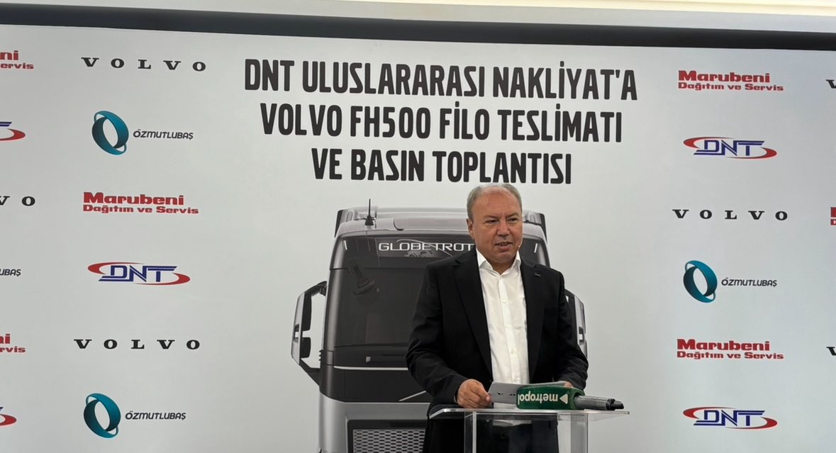 DNT Uluslararasi Nakliyat araç filosunu büyütmeye devam ediyor. Son olarak Volvo Trucks FH serisinden 120 yeni çekici daha alınarak filoya dahil edildi. Hayırlı uğurlu bereketli olsun…

#VolvoTrucks #DNTUluslararasıNakliyat #Lojistik #DNT #dntlogistics #dntlojistik