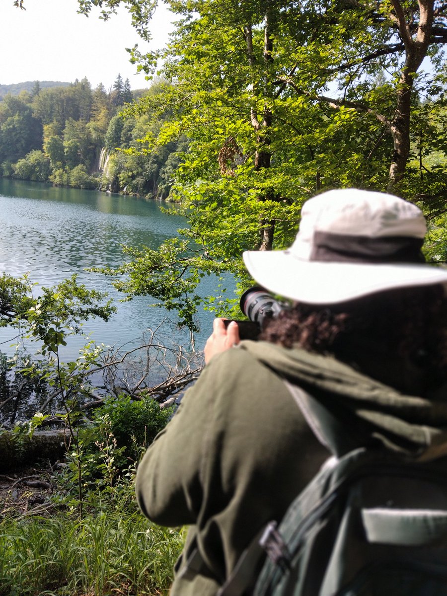 Hoy quiero desearle un muy feliz #Diadelafotografia a mí fotógrafa favorita del mundo mundial. A la talentosísima <a href="/arraviatta/">•𝑨𝒓𝒓𝒂𝒗𝒊𝒂𝒕𝒕𝒂•</a>
Espero que sigas regalandonos fotografías y momentos increíbles