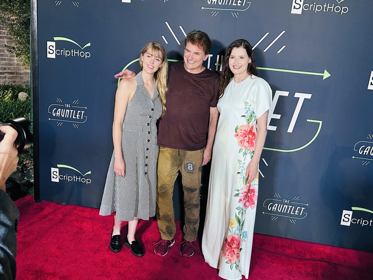 AzadiJack's tweet image. The guys @ScriptHop held a legendary bash at Shane Black's house over the weekend to celebrate their first cohort of scripts to complete The Gauntlet; an incredibility new and exciting way to get the attention of Hollywood! See who you can spot in the photos!