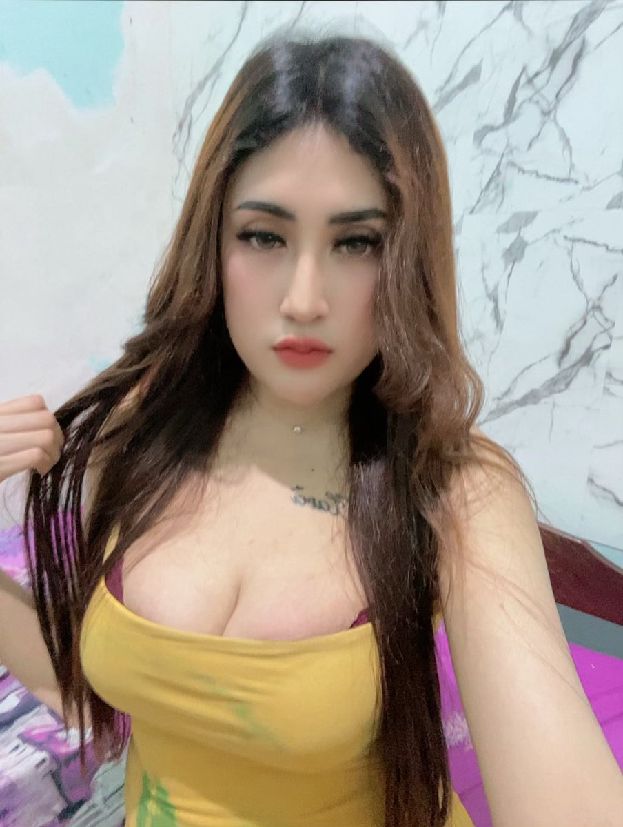 Reni 2321 tweet media