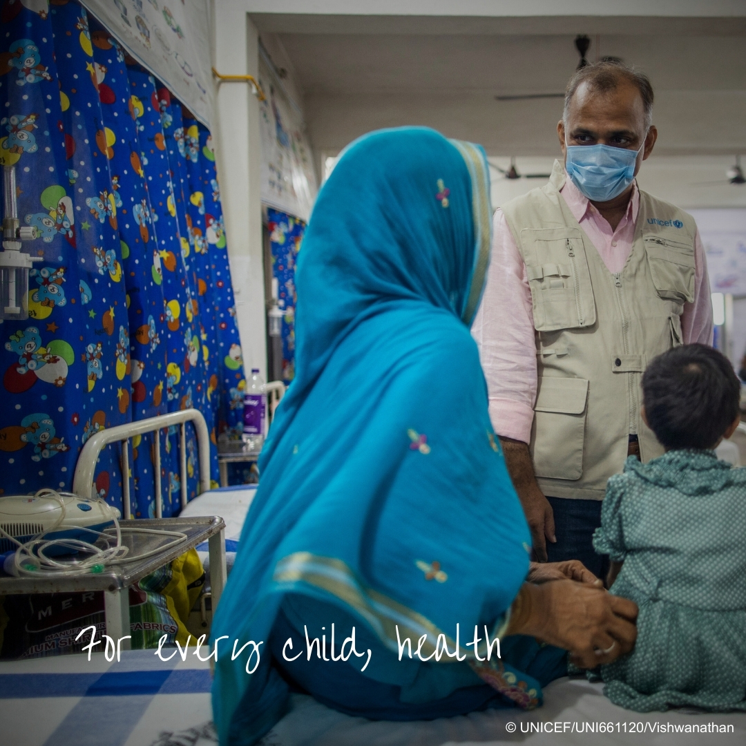 UNICEFIndia's tweet photo. #WorldHumanitarianDay — we acknowledge those who are dedicated to standing with the millions of people and serving those whose lives hang in the balance.

Through resilience and dedication, we can make the world a better, safer and more inclusive space #ForEveryChild. https://t.co/otmN9ecCzG